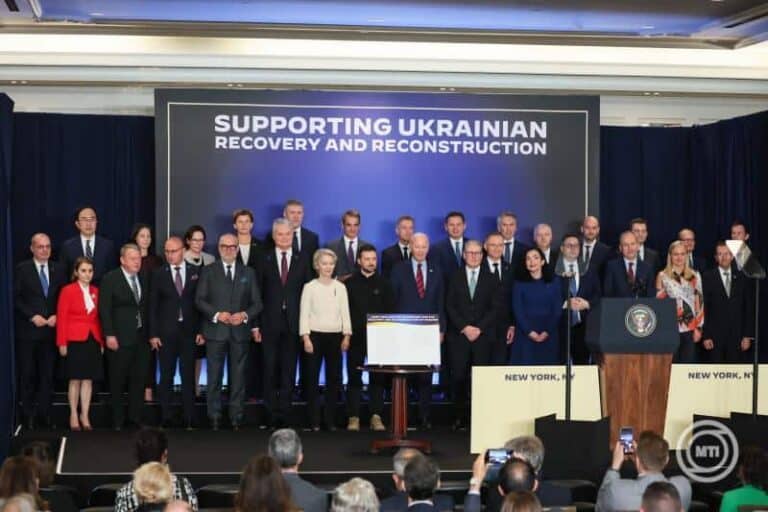 Az amerikai elnök az Ukrajnának szánt biztonsági támogatás növelésére adott utasítást