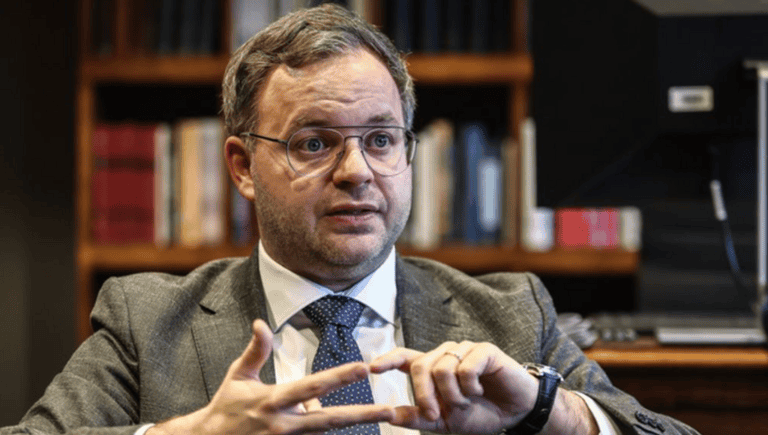 Orbán Balázs: ’56-ból tanulva mi nem álltunk volna ellen az orosz támadásnak