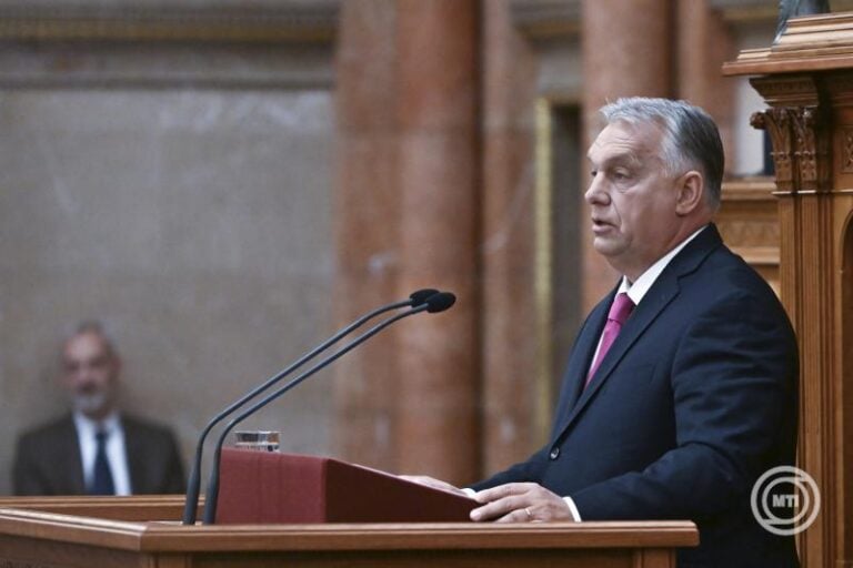 Orbán Viktor: új gazdaságpolitikára van szükség