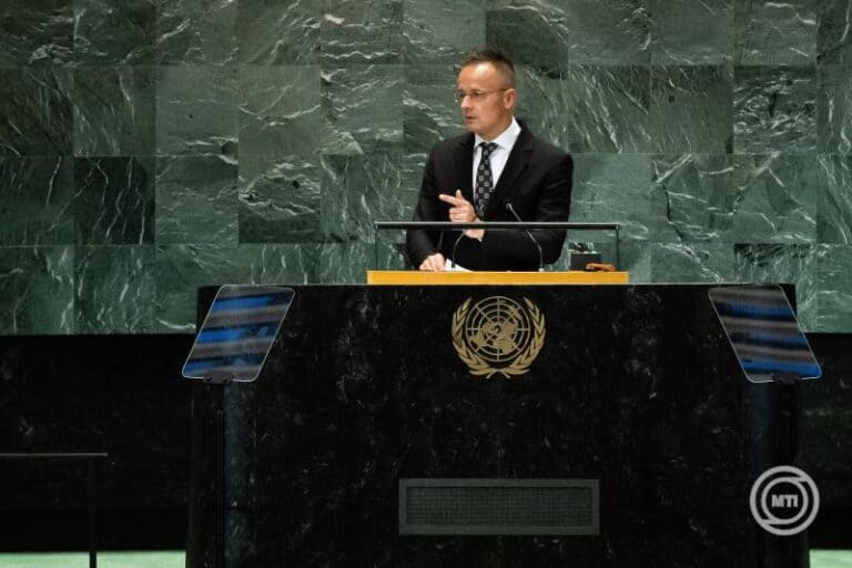 Szijjártó Péter: Magyarország mindent meg fog tenni annak érdekében, hogy eljöjjön a béke időszaka