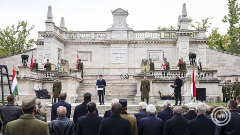 Aradi vértanúk – Zsigmond Barna Pál: a magyar nemzet karakterét meghatározza a szabadság és az önrendelkezés