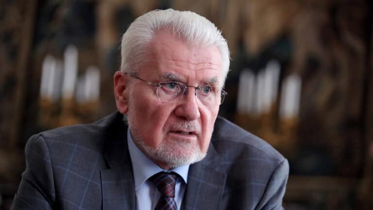 Pálinkás József: Orbán Viktornak nem célja az oktatás és az egészségügy rendbetétele