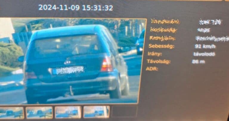 Jövet-menet beleszaladt a rendőrségi traffipaxba a nógrádi gyorshajtó