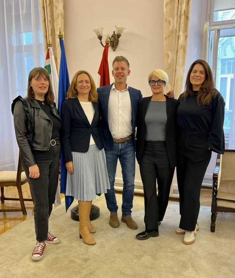 Magyar Péter: A TISZA Párt elkötelezett a nők közéleti szerepvállalása mellett