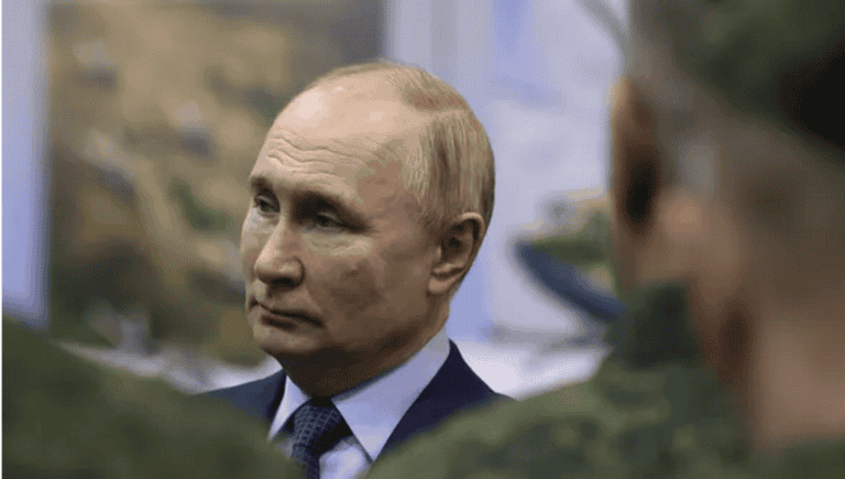 Vlagyimir Putyin elrendelte a katasztrófa kivizsgálását a tankhajó baleset után