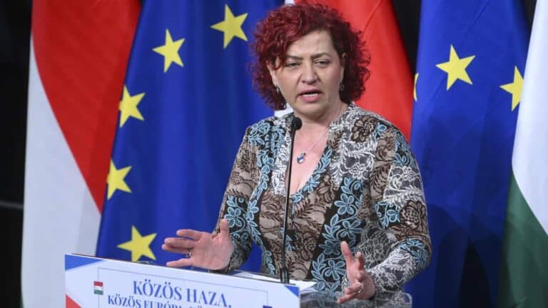 Vadai Ágnes felszólítja a Magyar Katolikus Egyházat az áldozatok érdekében