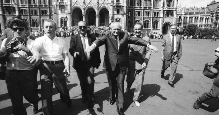 35 évvel a rendszerváltás után: Magyarország a leszakadás szélén