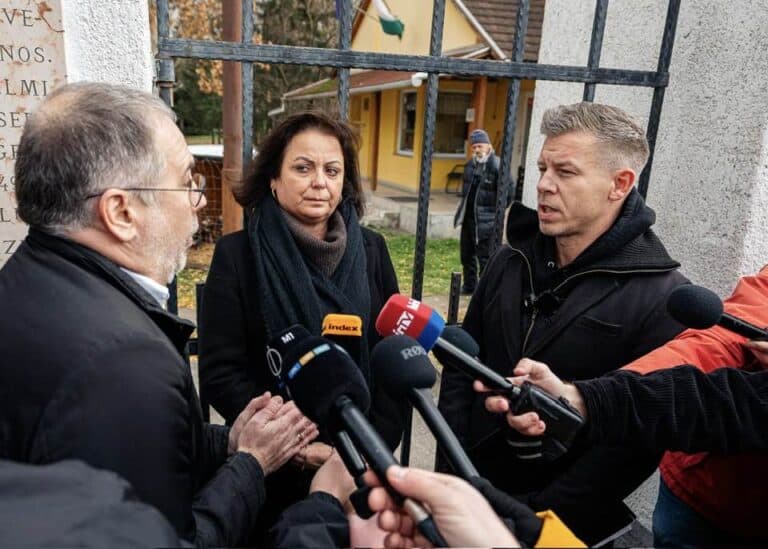 Egy éve várnak válaszokat a magyar emberek a kegyelmibotrány ügyében