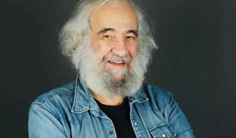 Mérő László szerint az ördög nem a részletekben lakik, hanem Hatvanpusztán