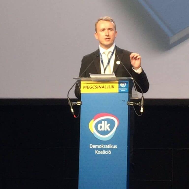 A Külügyminisztérium rejtegeti Sulyok Tamás párizsi olimpiai szállásának számláit