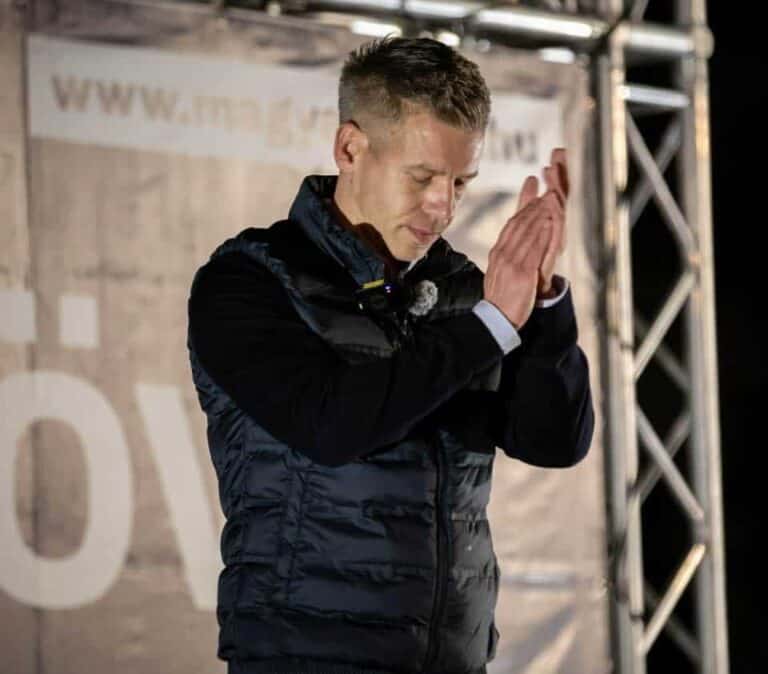 Magyar Péter felszólította a Fideszt: rúgják ki és jelentsék fel Németh Balázst