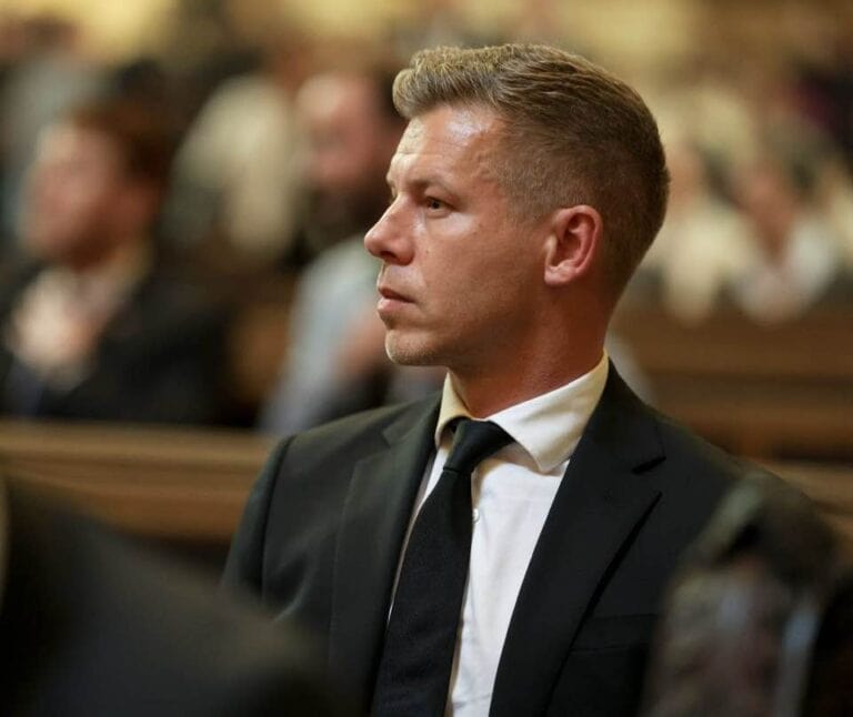 Magyar Péter: feljelentem Orbán Viktort