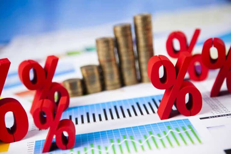 Több mint 3000 munkavállalót érintő elbocsátást jelentett be egy nagy autógyártó