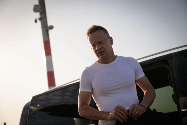 Szijjártó Péter üdvözli az elnöki rendelet meghosszabbítását Oroszországban