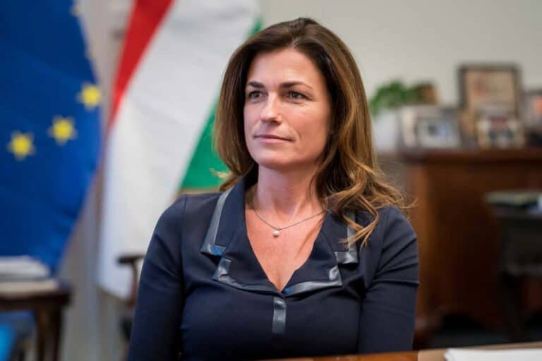 Orbán Viktor: Varga Judit legalább háromszor akart lemondani, mondván, nem bírja azt, „ami otthon van”