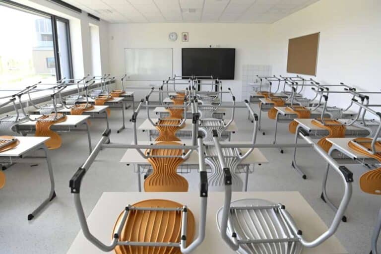 Itt a 2025/2026-os tanév rendje, mutatjuk, mikor lesznek szünetek és vizsgák