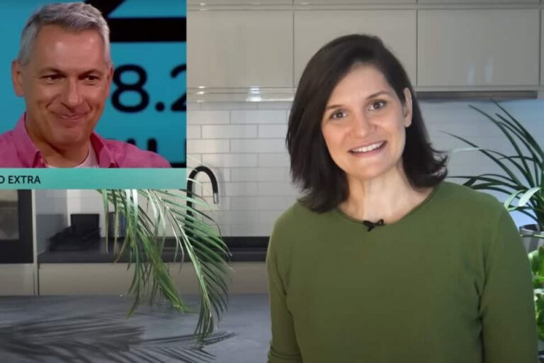 Pottyondy: Ha abból az anyagból készülnének a sínek, mint Lázár János arcbőre, akkor az Interpici is Sinkanzen sebességgel róná a borsodi völgyeket