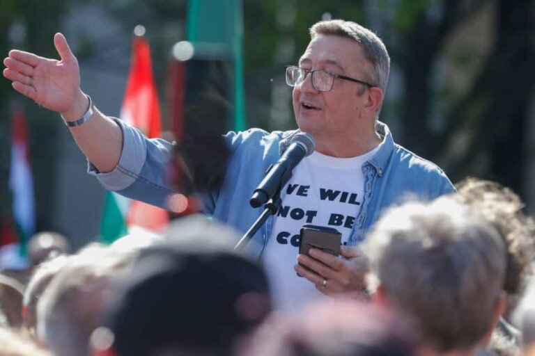 Bayer Zsolt a Semjén Zsoltot ért vádakról: Ha ebből bármi igaz, akkor a kormánynak és a két kormánypártnak meg kell buknia, el kell takarodnunk örökre
