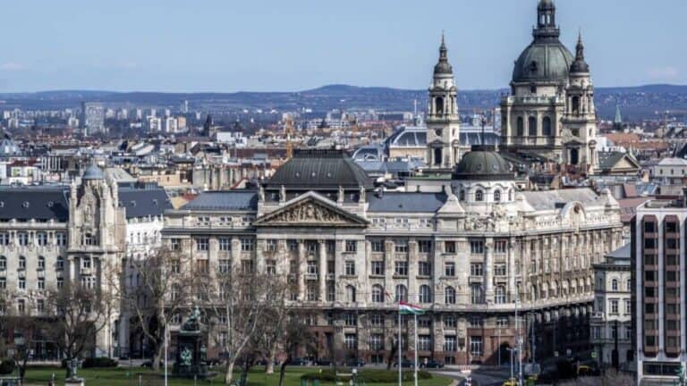 Ötvenmilliárdért eladták a Belügyminisztérium épületét – csak egy ajánlat érkezett