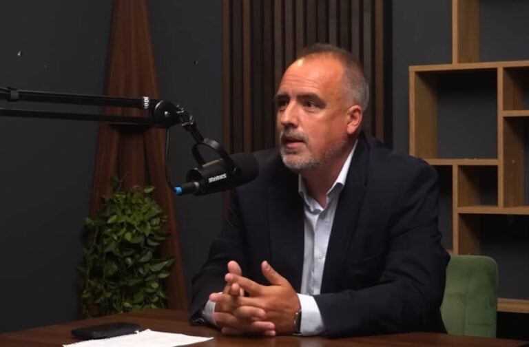 Török Gábor a Tiszaphone-videóról: Egyre többször látszik úgy, mintha már nem hideg profik irányítanák a kormánypárt kampányát