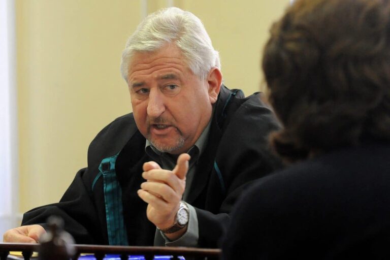 Magyar György: „A Fidesz bábszínháza a veszélyhelyzetről szóló vita – továbbra is súlyos jogállami visszaélésről beszélünk”