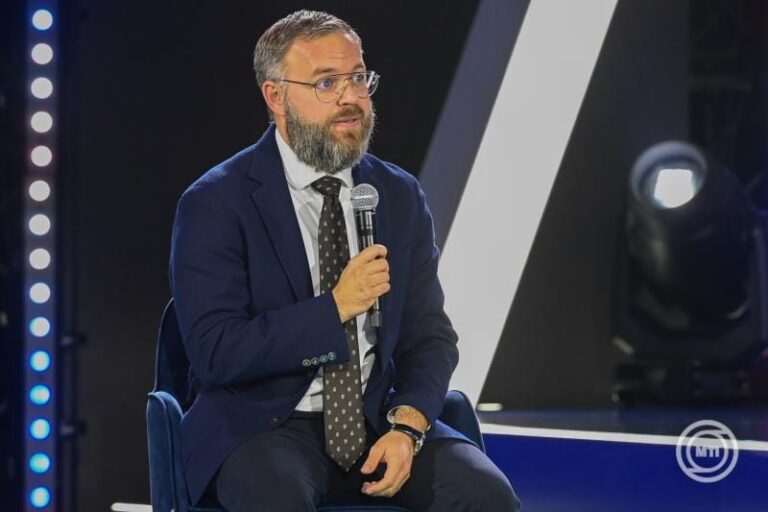 Orbán Balázs egy közel nyolcéves felvétellel riogat a Tisza Párt állítólagos nyugdíjterveiről