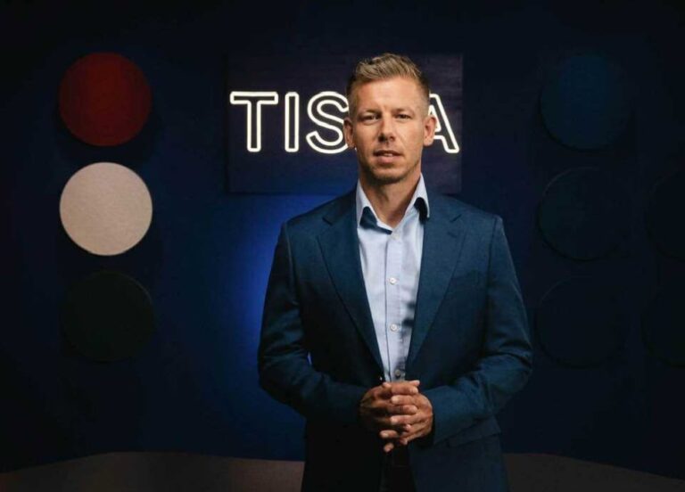 Magyar Péter: A fideszes politikusok cukiskodnak, de hallgatnak arról, hogy a gyermekvédelemben gyerekeket erőszakolnak meg, éheztetnek és bántalmaznak