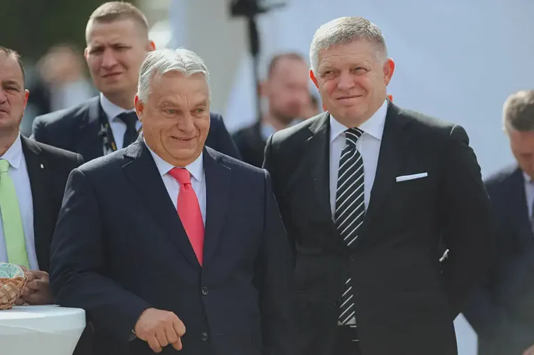 Robert Fico egy kicsit már készül arra, hogy Orbán Viktor elveszíti a választást, ha ez így lesz, ő akarná átvenni a stafétát